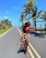 666735521: Chica busca chico en Barcelona