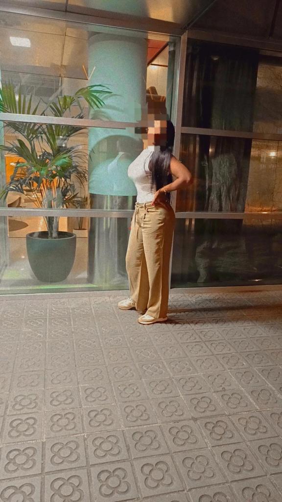 Chica busca chico en Barcelona: 