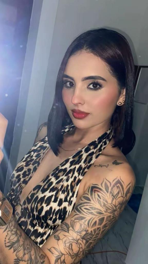 Chica busca chico en Almería: 