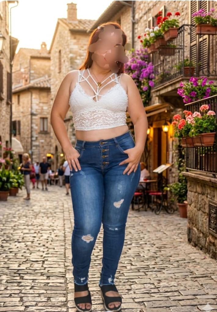 643148252: Chica busca chico en Lugo