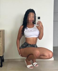 Chica busca chico en Barcelona: 