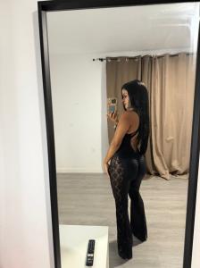 Chica busca chico en Tenerife: 
