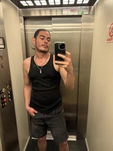 663240498: Chico busca chica en Mallorca