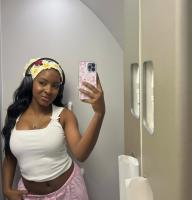 633048424: Chica busca chico en Menorca