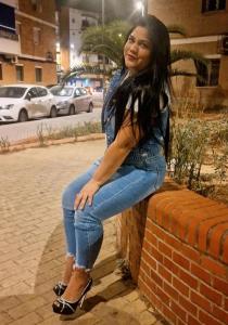 Chica busca chico en Sevilla: 
