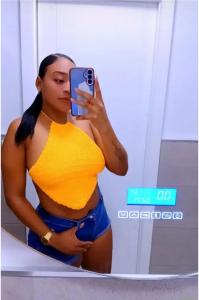 Chica busca chico en Cádiz: 