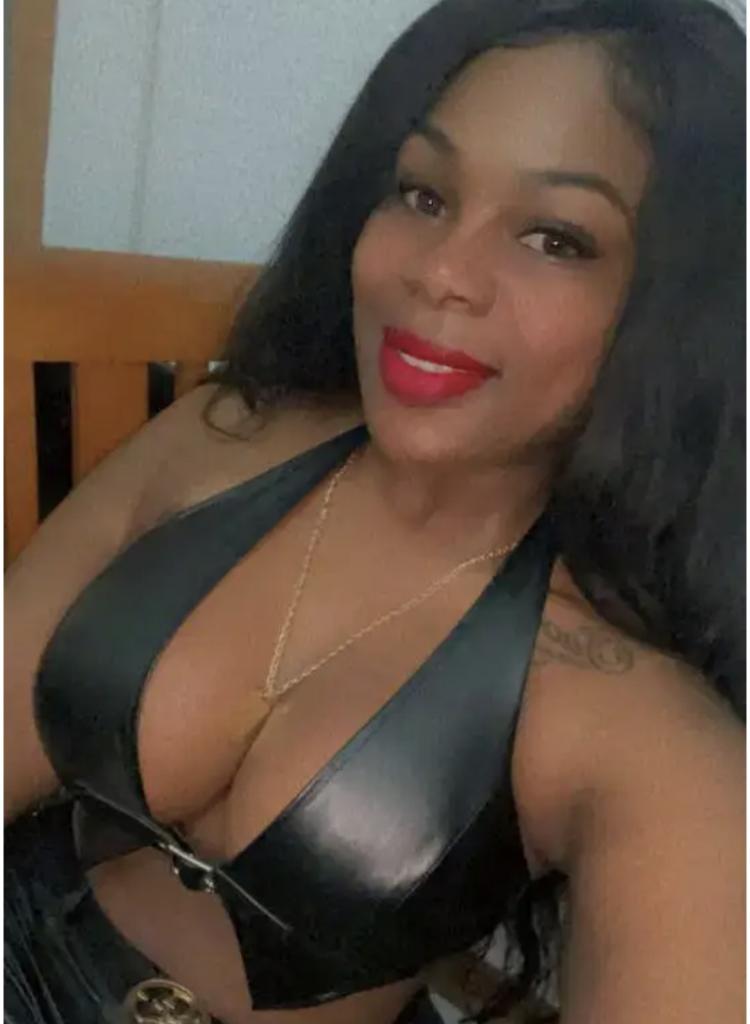 Chica busca chico en Cáceres: Chica busca chico