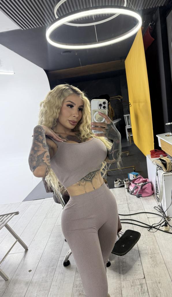 603717189: Chica busca chico en Madrid