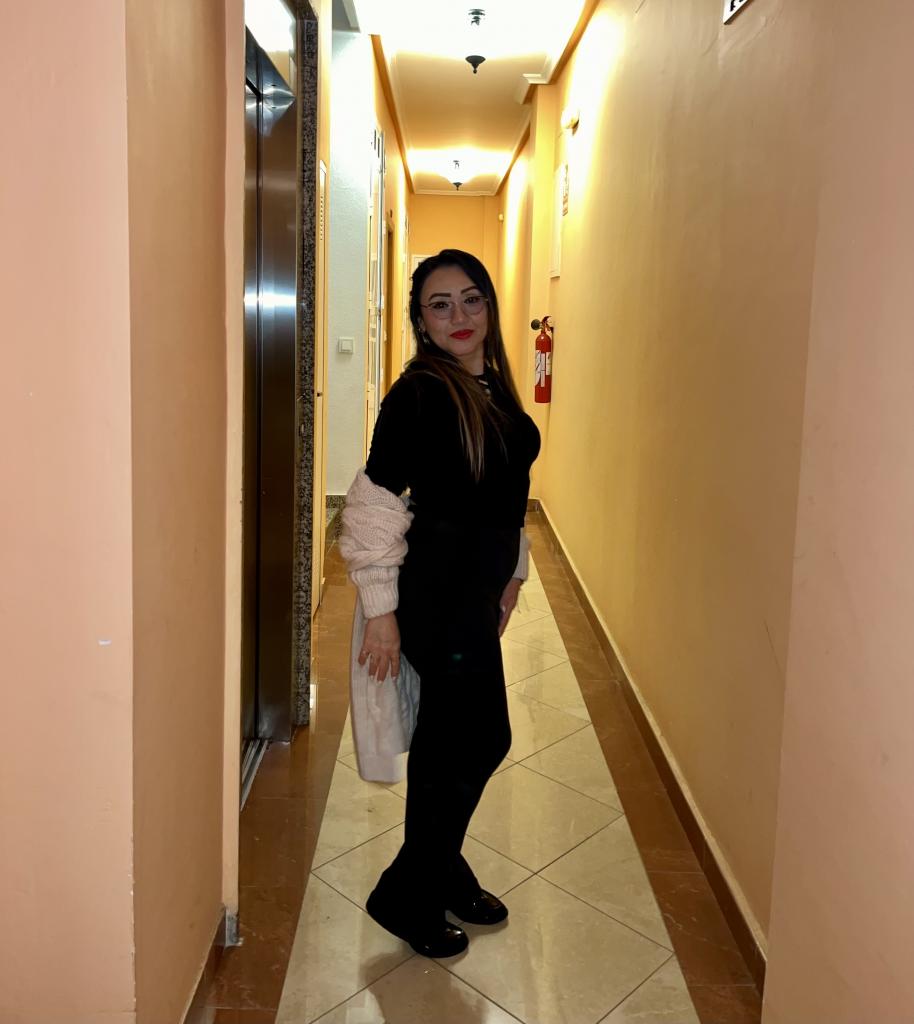 670986016: Chica busca chico en Alicante