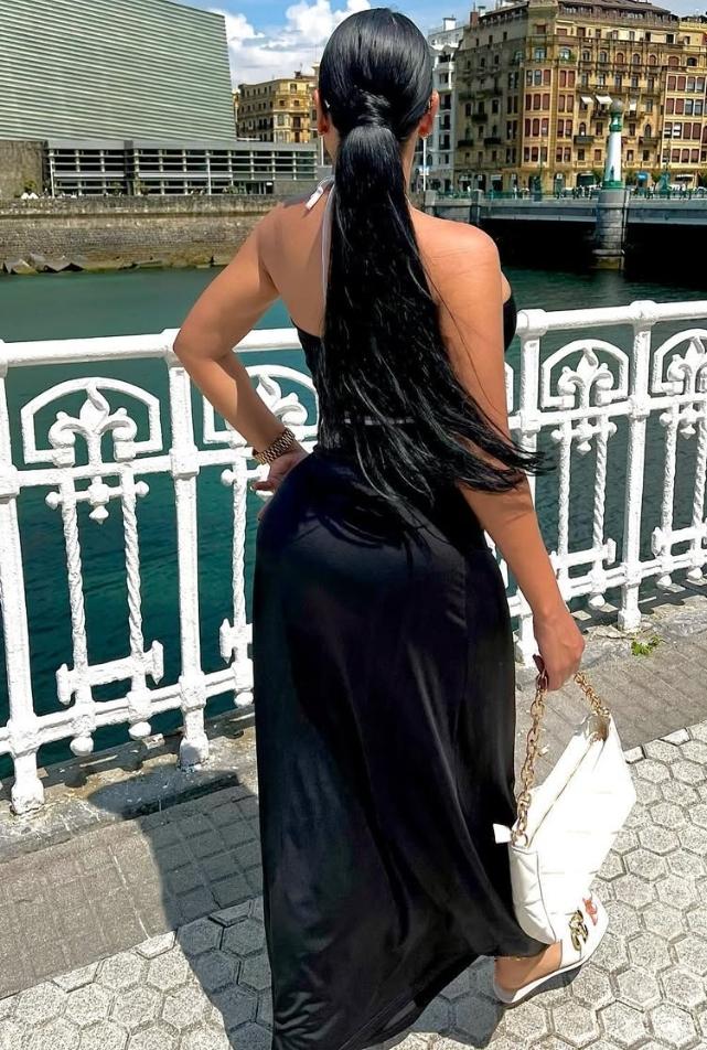 Chica busca chico en Cádiz: 