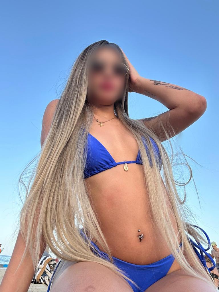624351894: Chica busca chico en Sevilla