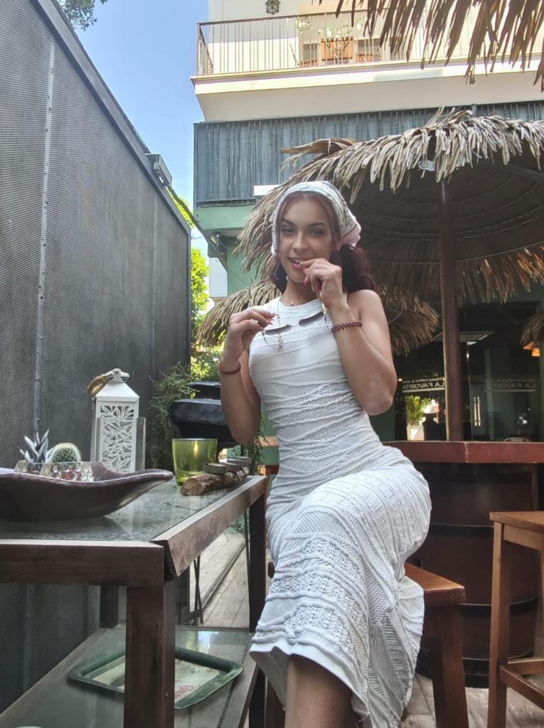 604335071: Chica busca chico en Alicante