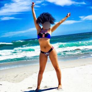 670318245: Chica busca chico en Cádiz