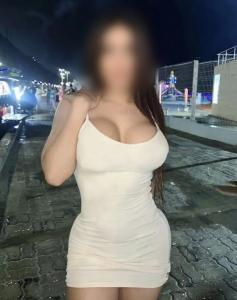 613921288: Chica busca chico en Murcia