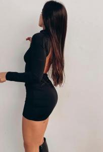 647163074: Chica busca chico en Málaga
