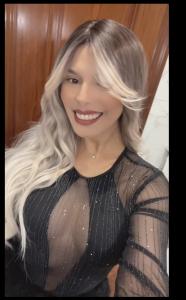 645290379: Chica busca chico en Pontevedra