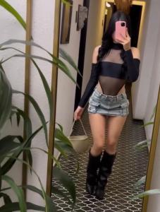 632902865: Chica busca chico en Granada