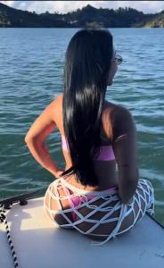 647211156: Chica busca chico en Tarragona