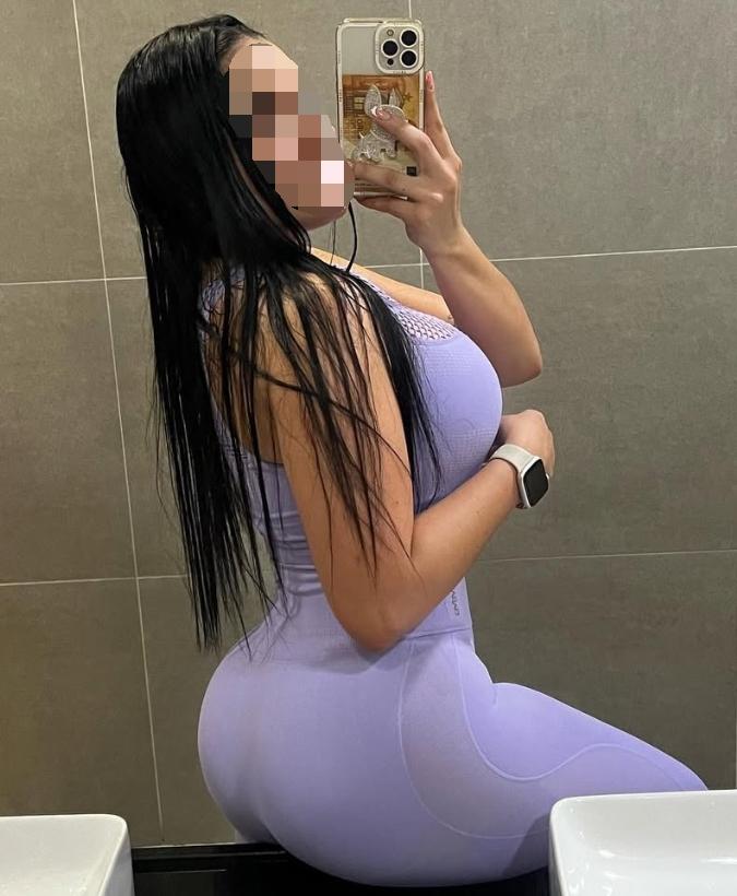 Chica busca chico en Cádiz: 