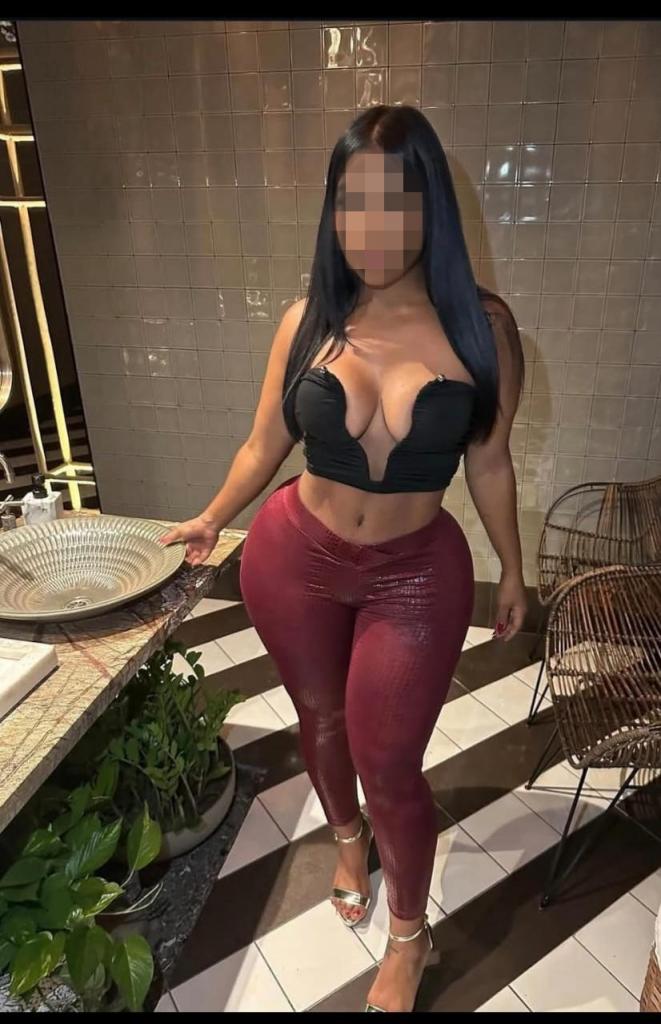 641094293: Chica busca chico en Soria