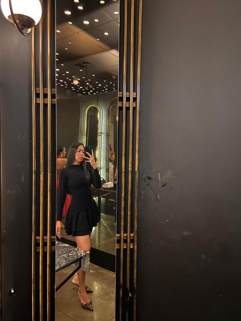 Chica busca chico en Ibiza: 