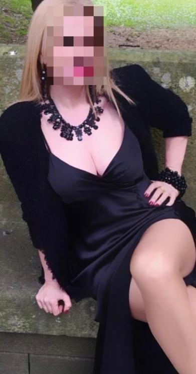 620923365: Chica busca chico en Córdoba