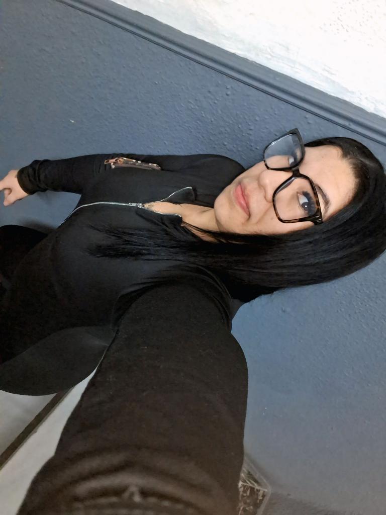 611235950: Chica busca chico en Vizcaya