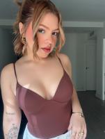 643137985: Chica busca chico en Granada