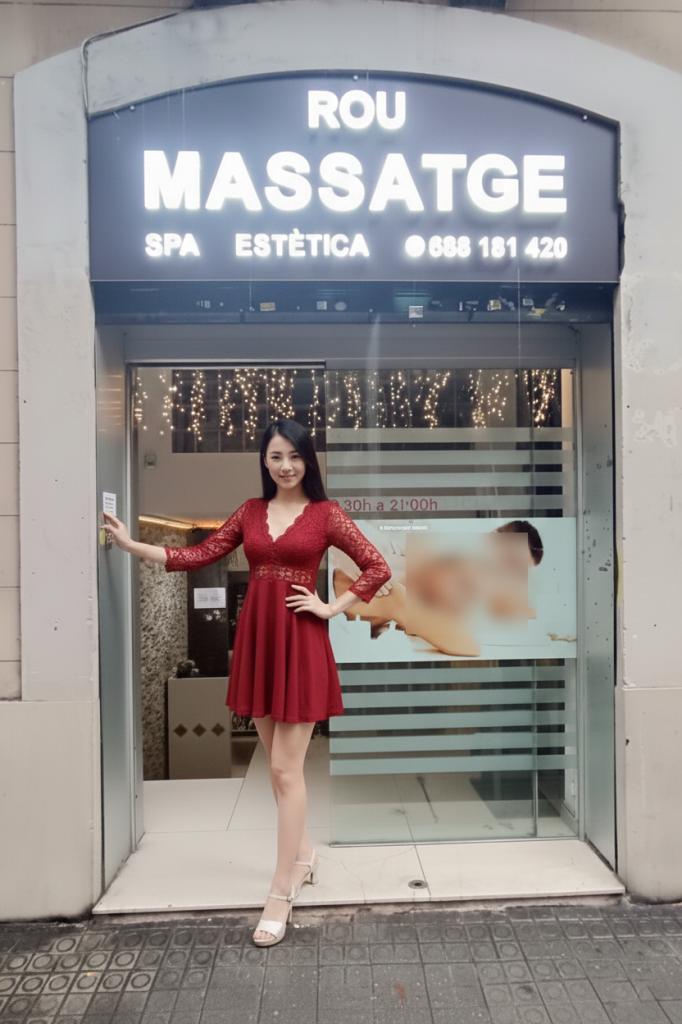 688181420: Chica busca chico en Barcelona