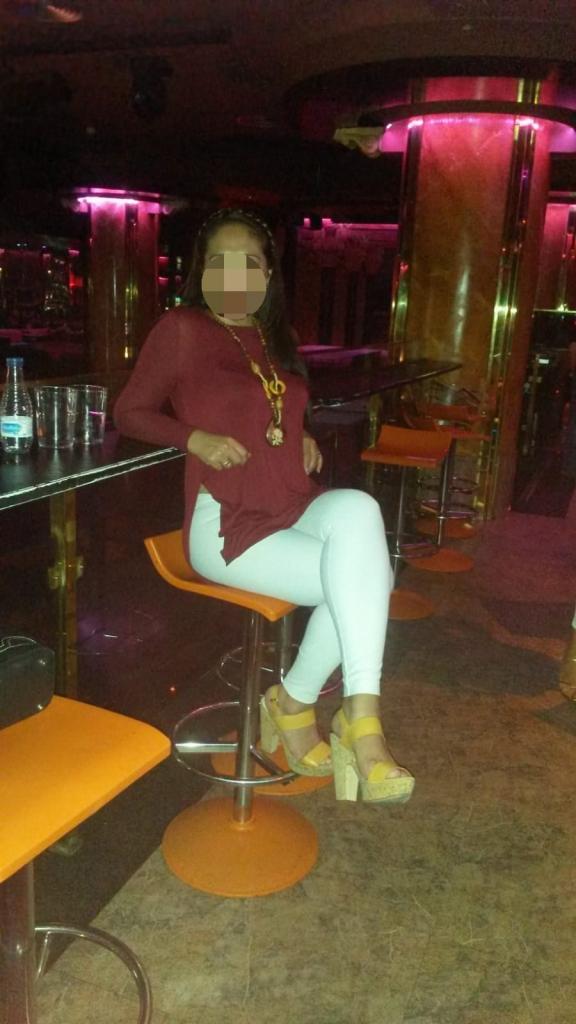 Chica busca chico en Cádiz: 