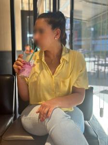 Chica busca chico en Sevilla: 