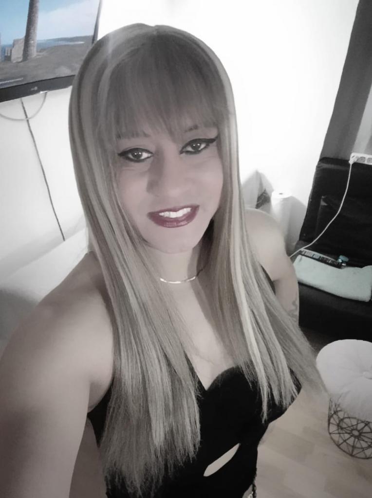 631197552: Travesti en Huelva