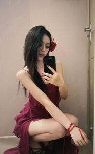 658699612: Chica busca chico en Barcelona