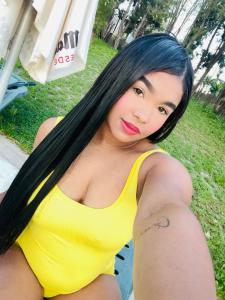 672549375: Chica busca chico en Gerona