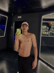 624878548: Chico busca chica en Madrid