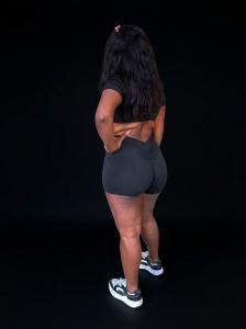 604384230: Chica busca chico en Huesca
