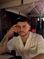 614859753: Chico busca chica en Madrid