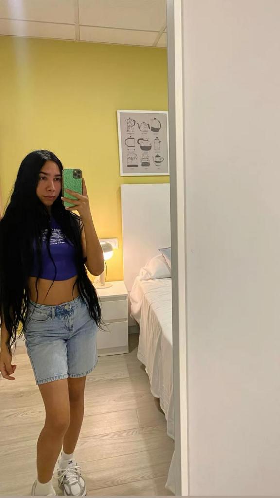 Chica busca chico en Sevilla: 