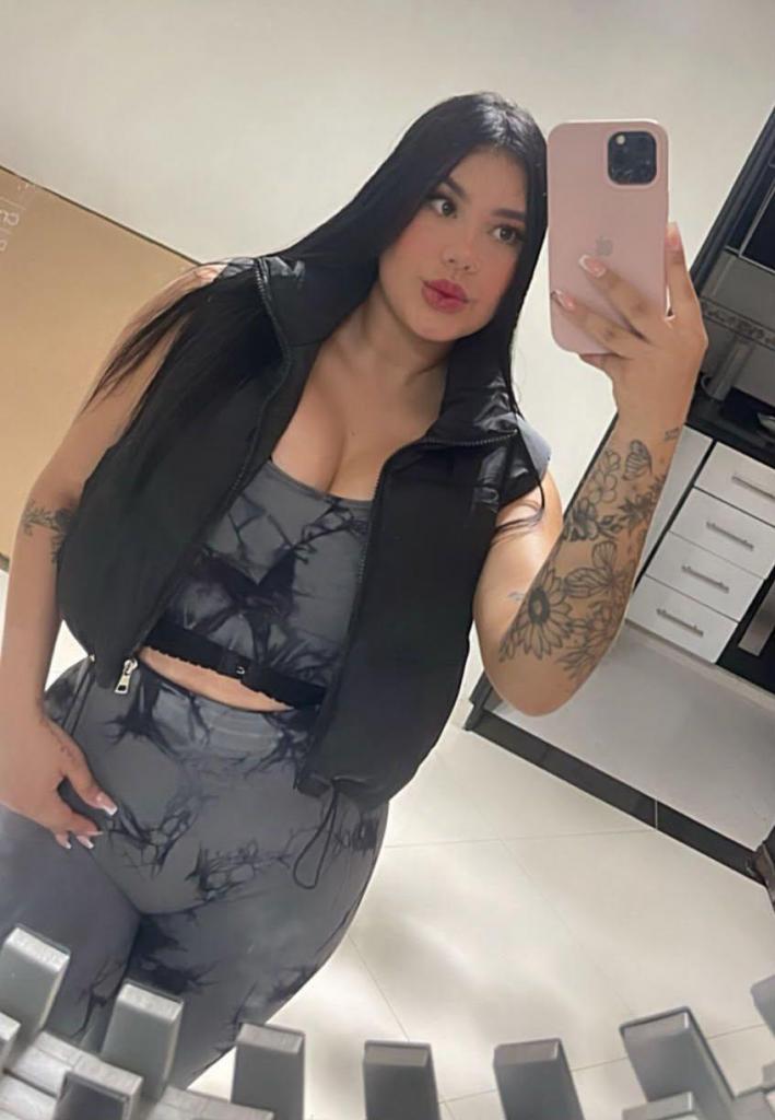 672378540: Chica busca chico en Zaragoza