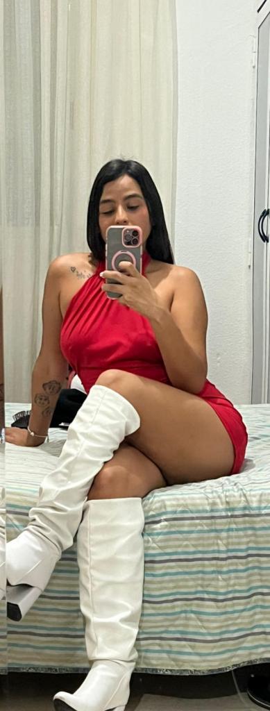 Chica busca chico en Tenerife: 