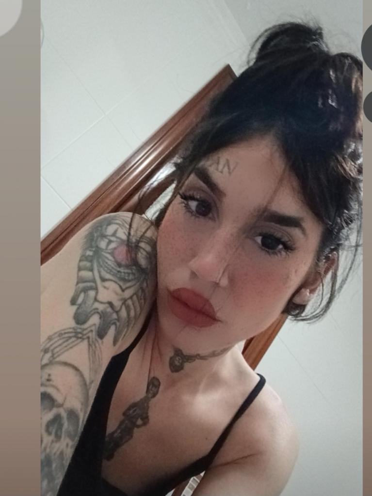 Chica busca chico en Sevilla: 