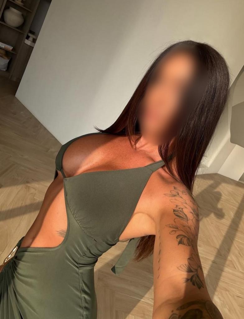 640504079: Chica busca chico en Tenerife