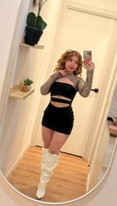 742098604: Chica busca chico en Sevilla