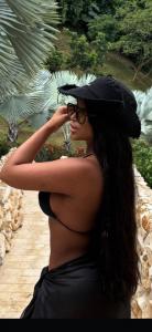 745065493: Chica busca chico en Málaga