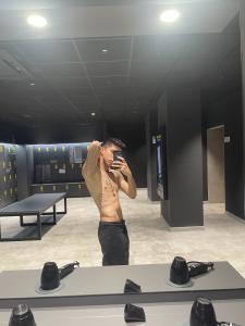 621016343: Chico busca chica en Málaga