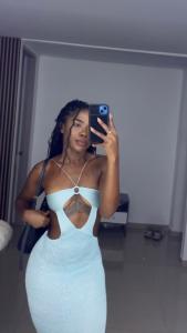 674982138: Chica busca chico en Valencia