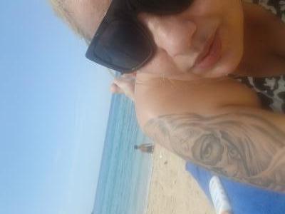 685288491: Chica busca chico en Orense