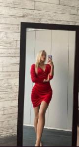 665609475: Chica busca chico en La Coruña