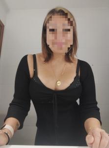 613657904: Chica busca chico en Lugo