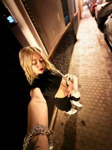 742098604: Chica busca chico en Sevilla